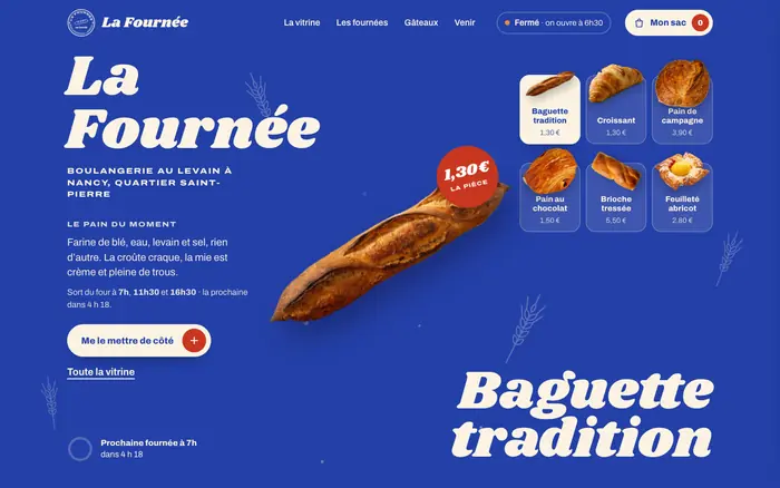 L’accueil de La Fournée : une baguette tradition en grand sur fond bleu, six pains au choix et le prix sur une pastille rouge, vu sur ordinateur